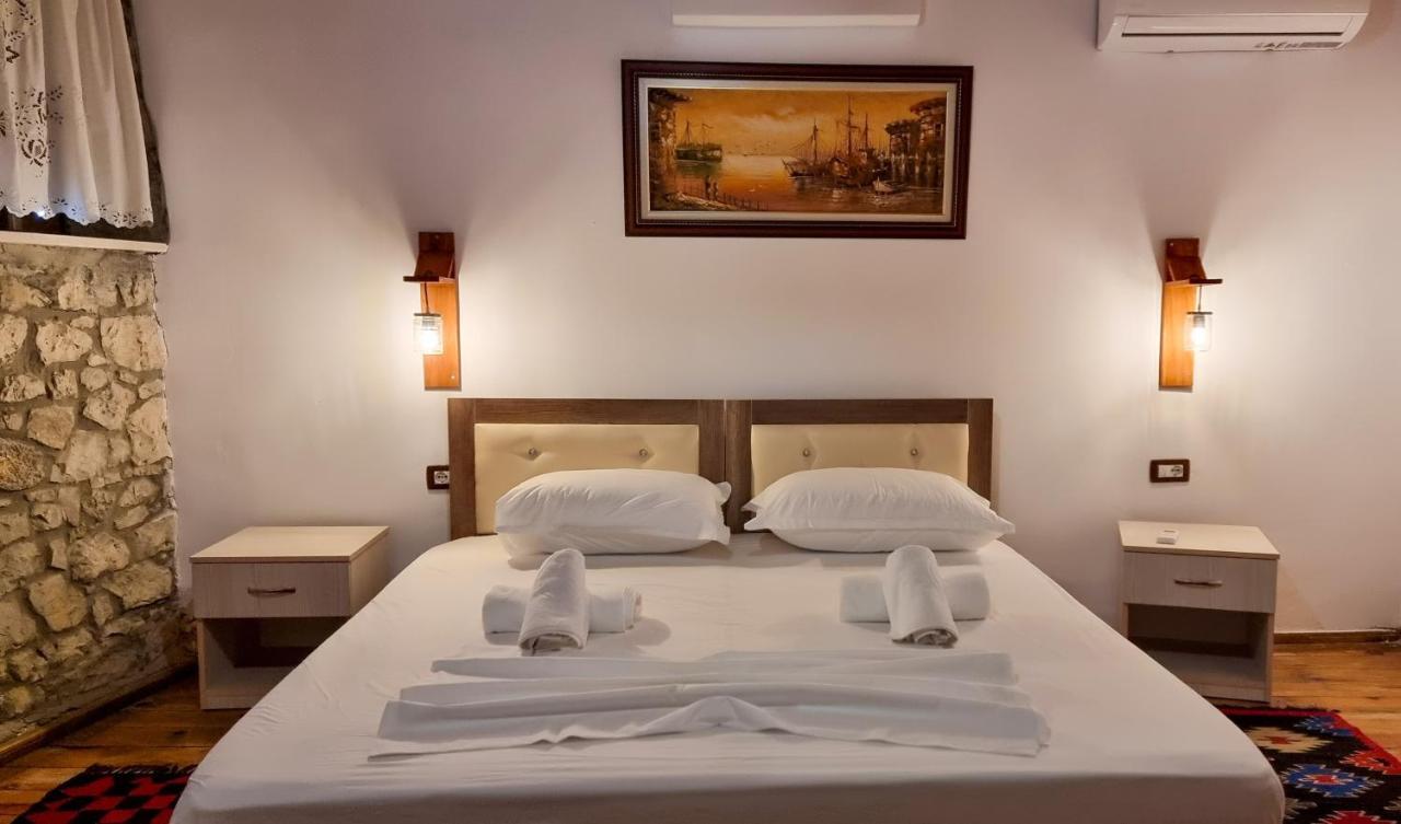 Dhimitri Apartment Berat Exterior foto